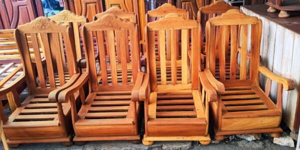 chaises