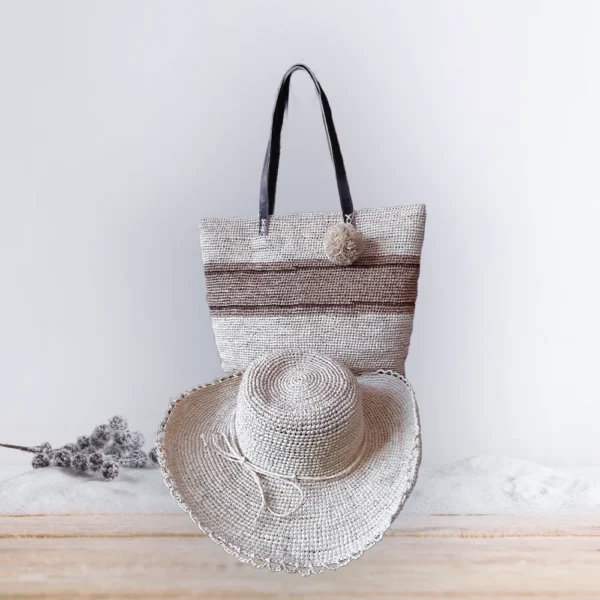 Sac et chapeau en Raphia pour femme