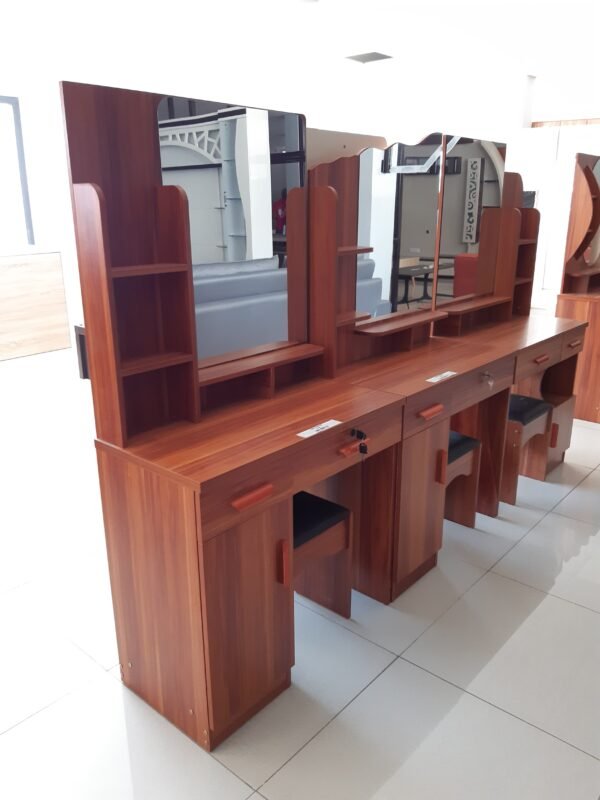 TABLE COIFFEUSE – Image 2