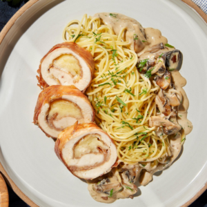 Poulet façon cordon bleu avec spagetti sauce fromagère